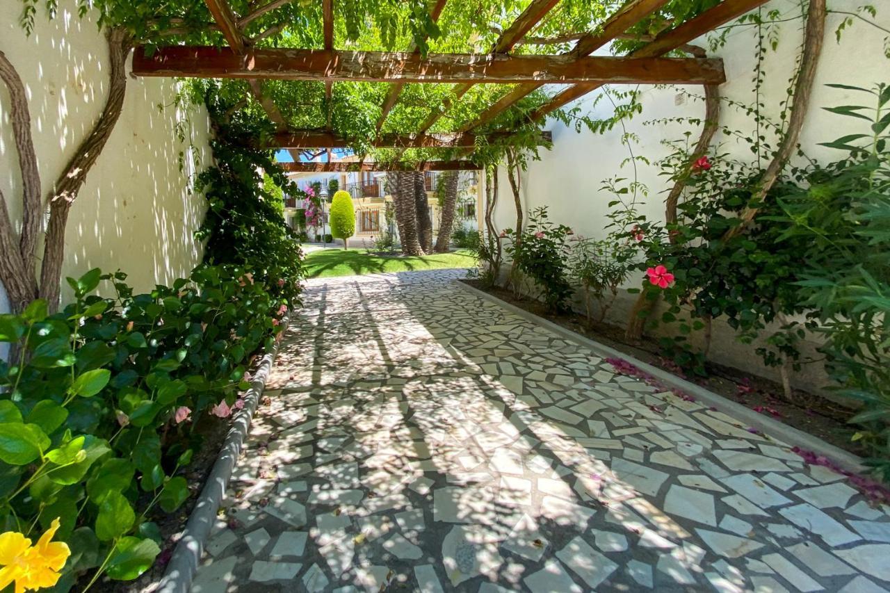 Infinity Resort Vera Beach Clara Los Amarguillos Exterior photo